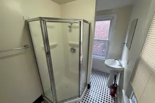 406 N 38th St, Philadelphia, PA 19104 - Photo 11