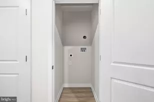 658 N Conestoga St, Philadelphia, PA 19131 - Photo 11