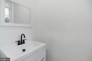 6313 N Garnet St, Philadelphia, PA 19141 - Photo 15