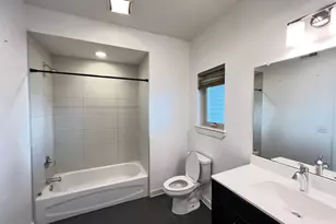 2660 Collins St, Philadelphia, PA 19125 - Photo 5