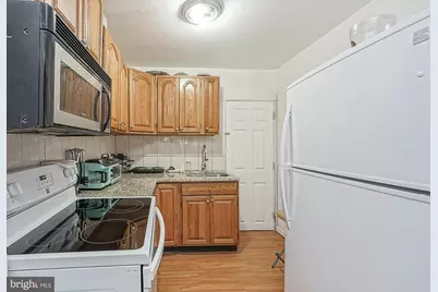 2106 N Orianna Street, Philadelphia, PA 19122 - Photo 9