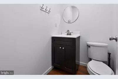 2310 S Warnock Street, Philadelphia, PA 19148 - Photo 11