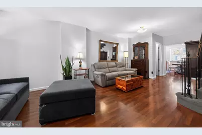 2310 S Warnock Street, Philadelphia, PA 19148 - Photo 3