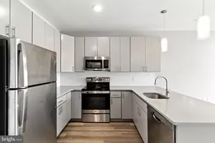 2110 E Norris St, Philadelphia, PA 19125 - Photo 3