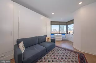 202 W Rittenhouse Square, Philadelphia, PA 19103 - Photo 15