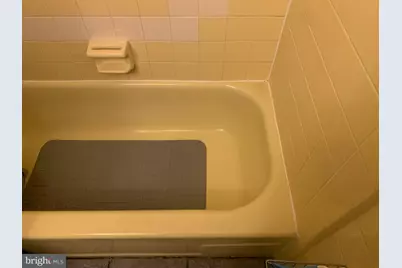 9860 Garvey Drive #2ND FLOOR, Philadelphia, PA 19114 - Photo 9