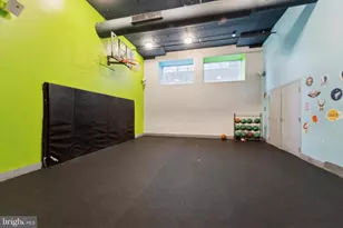 1100 S Broad St, Philadelphia, PA 19146 - Photo 19