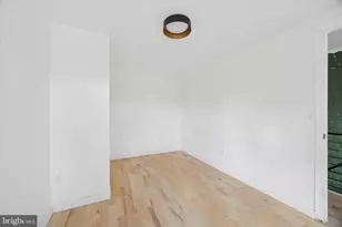 1253 S 32nd St, Philadelphia, PA 19146 - Photo 21