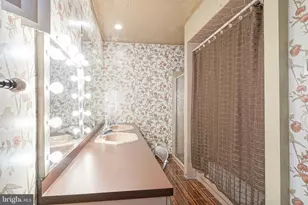 1633 W Porter St, Philadelphia, PA 19145 - Photo 17