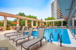 2401 Pennsylvania Ave, Philadelphia, PA 19130 - Photo 33