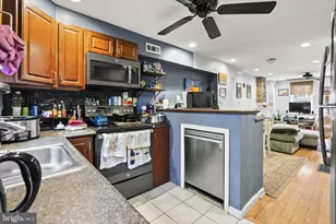 2141 E Albert St, Philadelphia, PA 19125 - Photo 9