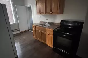 925 W Seltzer St, Philadelphia, PA 19133 - Photo 7