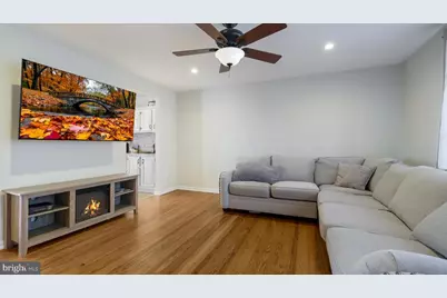 3637 E Crown Avenue, Philadelphia, PA 19114 - Photo 13