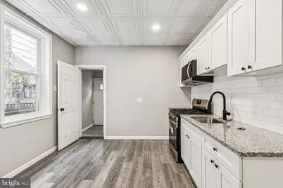 2416 N Hollywood Street, Philadelphia, PA 19132 - Photo 3