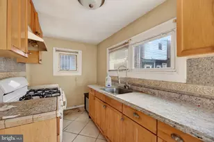 222 S 49th St, Philadelphia, PA 19139 - Photo 13