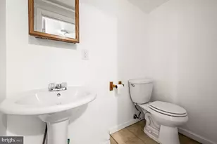 7113 Theodore St, Philadelphia, PA 19142 - Photo 21