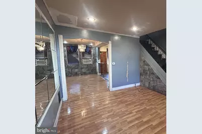 2612 S Robinson Street, Philadelphia, PA 19142 - Photo 3