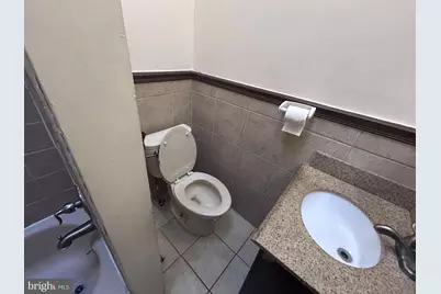 2612 S Robinson Street, Philadelphia, PA 19142 - Photo 13