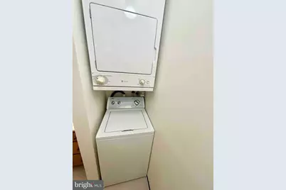 1324 W Nedro Avenue, Philadelphia, PA 19141 - Photo 7