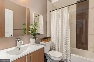 1935 W George St, Philadelphia, PA 19130 - Photo 13