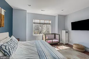 1935 W George St, Philadelphia, PA 19130 - Photo 9