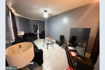 718 W Butler Street, Philadelphia, PA 19140 - Photo 5