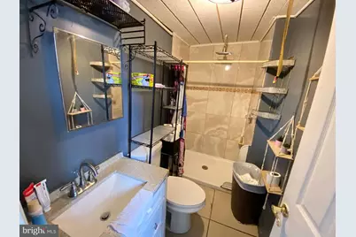 718 W Butler Street, Philadelphia, PA 19140 - Photo 9