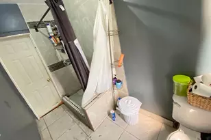 718 W Butler St, Philadelphia, PA 19140 - Photo 17