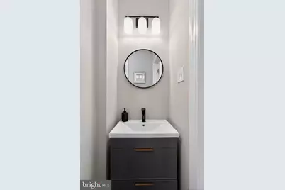 2030 S 6th Street, Philadelphia, PA 19148 - Photo 25