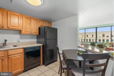 2001 Hamilton Street #507, Philadelphia, PA 19130 - Photo 3