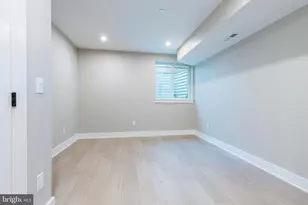 2048 N 3rd St, Philadelphia, PA 19122 - Photo 17