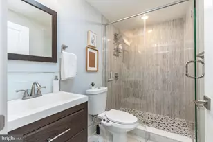 1817 N Leithgow St, Philadelphia, PA 19122 - Photo 17