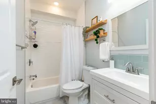 1817 N Leithgow St, Philadelphia, PA 19122 - Photo 19