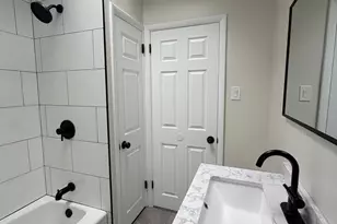 1801 W Godfrey Ave, Philadelphia, PA 19141 - Photo 9