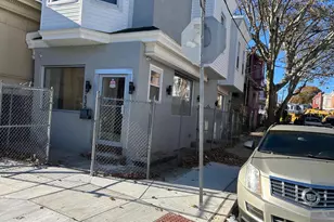 5635 Broomall St, Philadelphia, PA 19143 - Photo 1