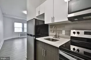 4247 Locust St, Philadelphia, PA 19104 - Photo 5