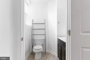 227 E Girard Ave, Philadelphia, PA 19125 - Photo 9