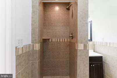 227 E Girard Avenue #2, Philadelphia, PA 19125 - Photo 21