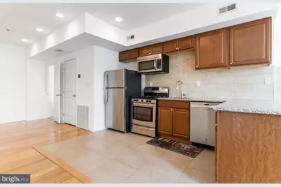 227 E Girard Avenue #2, Philadelphia, PA 19125 - Photo 3