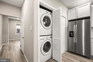 1317 S Corlies St, Philadelphia, PA 19146 - Photo 7