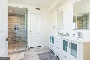 1647 E Eyre St, Philadelphia, PA 19125 - Photo 17