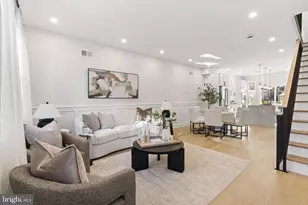 2056 Pemberton St, Philadelphia, PA 19146 - Photo 3