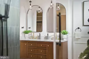 2056 Pemberton St, Philadelphia, PA 19146 - Photo 35