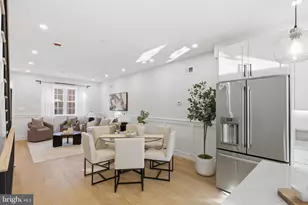 2056 Pemberton St, Philadelphia, PA 19146 - Photo 9