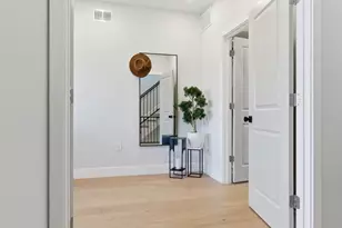 2056 Pemberton St, Philadelphia, PA 19146 - Photo 29