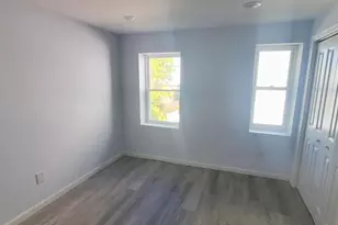 305 W York St, Philadelphia, PA 19133 - Photo 3