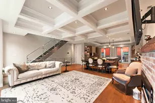 152 Vine St, Philadelphia, PA 19106 - Photo 9