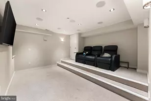 152 Vine St, Philadelphia, PA 19106 - Photo 45