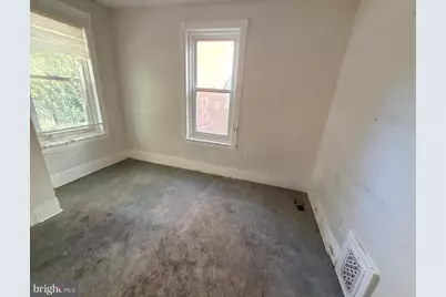 135 W Seymour Street, Philadelphia, PA 19144 - Photo 5