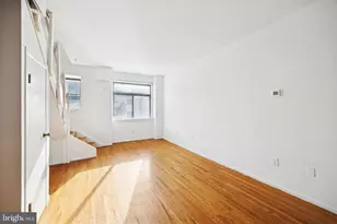 319 S 10th St, Philadelphia, PA 19107 - Photo 5